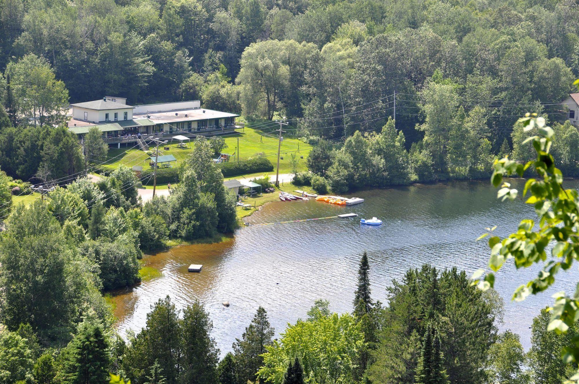 Le Boise Du Lac Mont-Tremblant Eksteriør billede
