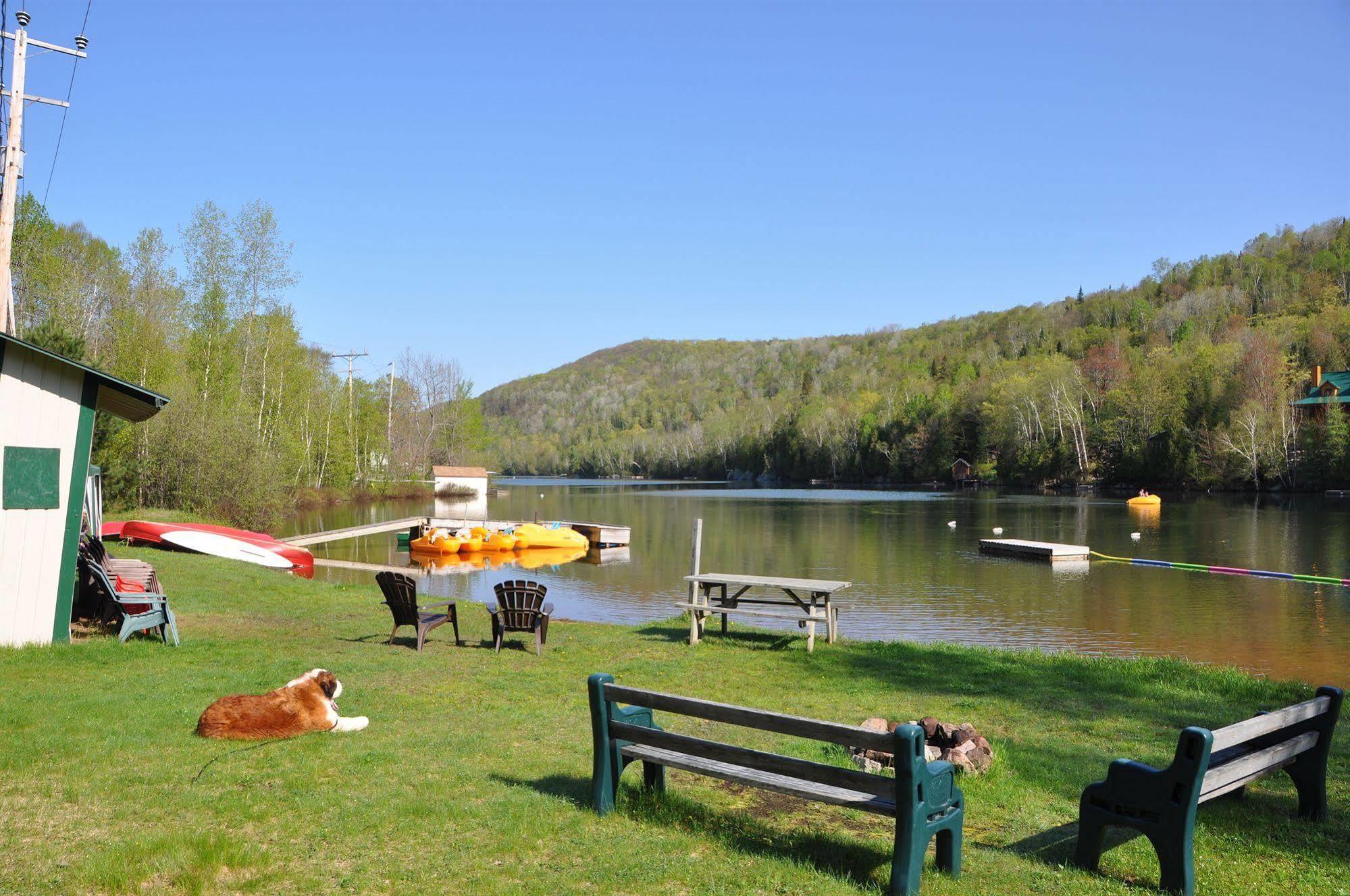 Le Boise Du Lac Mont-Tremblant Eksteriør billede